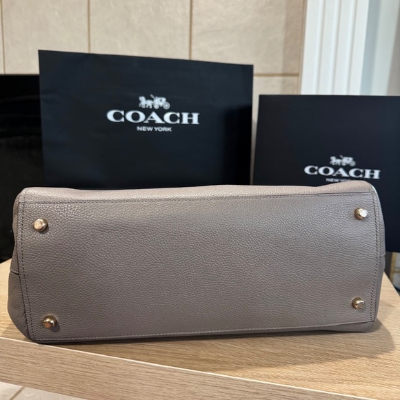 Coach Swagger Carryall Pebble Leather Large Shoulder Bag Style 36488 - Picture 5 of 13